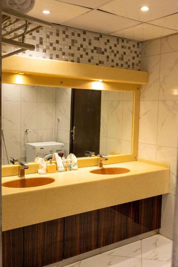 Elite Al Hamra - Al Cornich Aparthotel Jeddah Ngoại thất bức ảnh